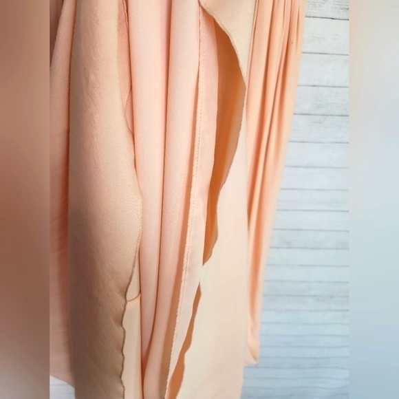 Elegant Cream Maxi Dress - Picture 9 of 15